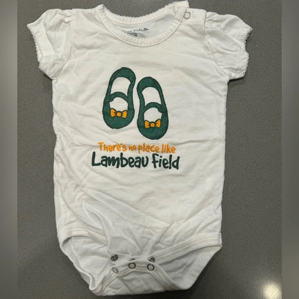 BUNDLE-2 Green Bay, Lambeau field onesies, size 6 mths